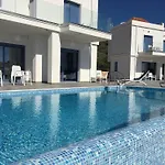 Villa Kefalonian Collection *